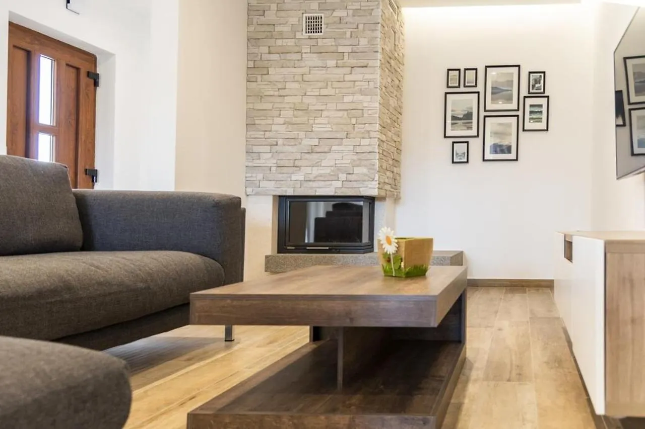 Apartment Roma - With Terrace Valbandon