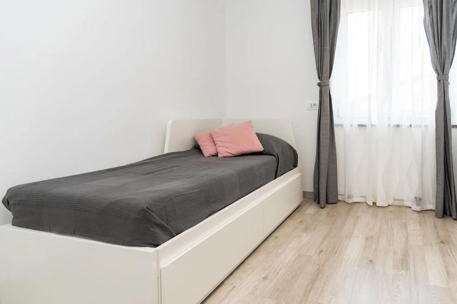 Apartment Roma - With Terrace Valbandon Chorvatsko